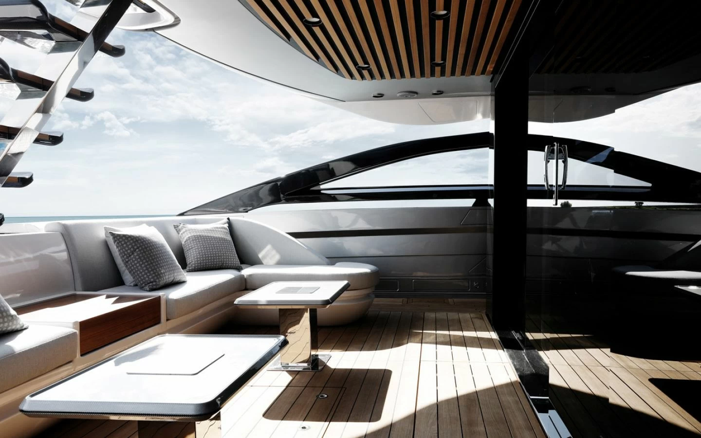 Azimut(阿兹慕)