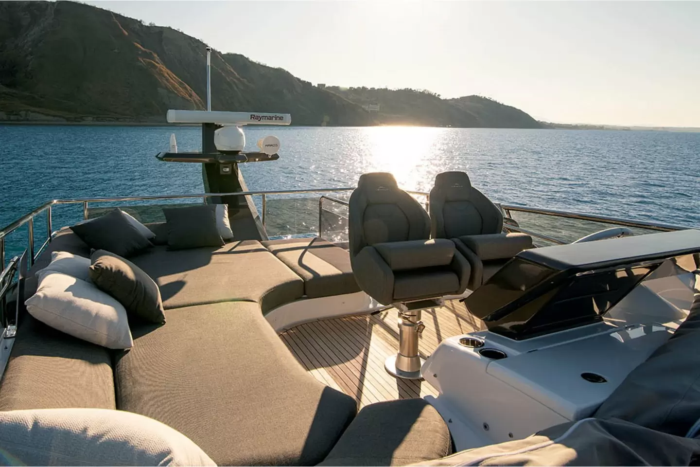 阿兹慕（azimut）S6游艇