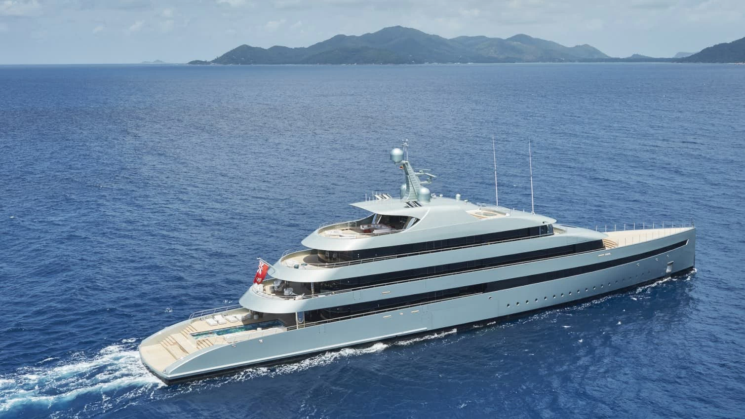 斐帝星（Feadship）Savannah游艇价格范围在2亿美元左右