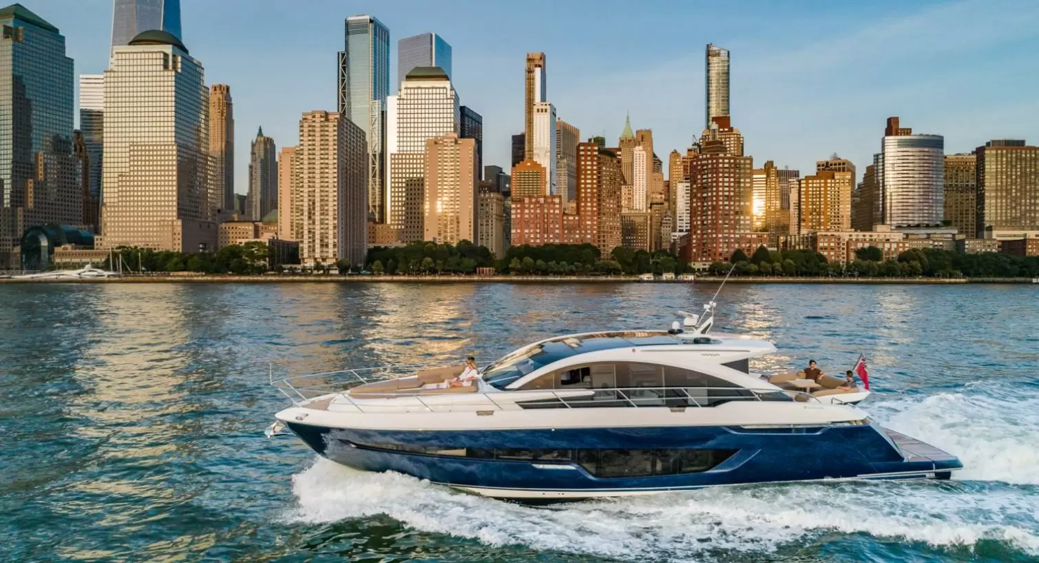 菲尔兰（Fairline）Targa65GT单体游艇介绍 附图片参数