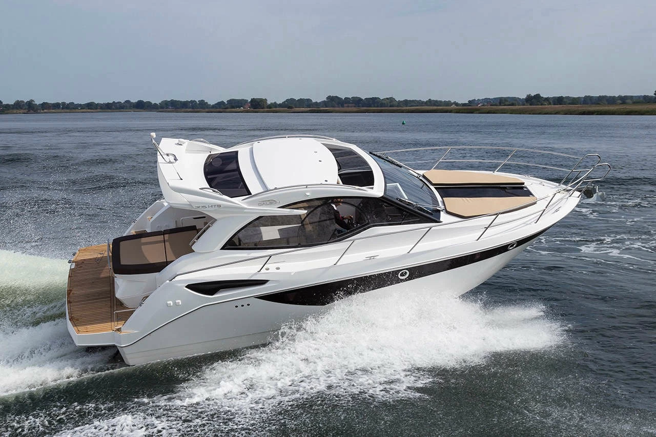 卡帝尔（Galeon）305HTS游艇