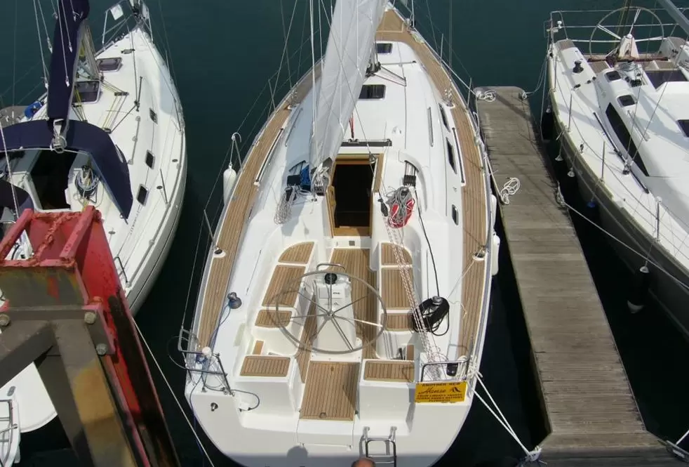 汉斯(Hanse)370E二手帆船游艇售价78950英镑