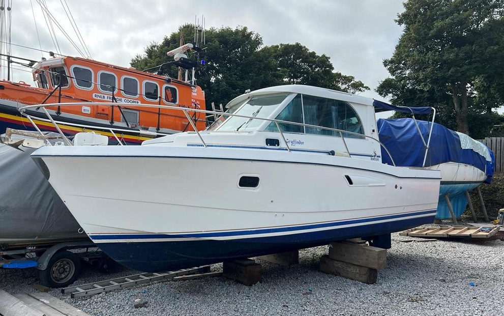博纳多（Beneteau）安海仕7.60二手游艇出售，附图片配置