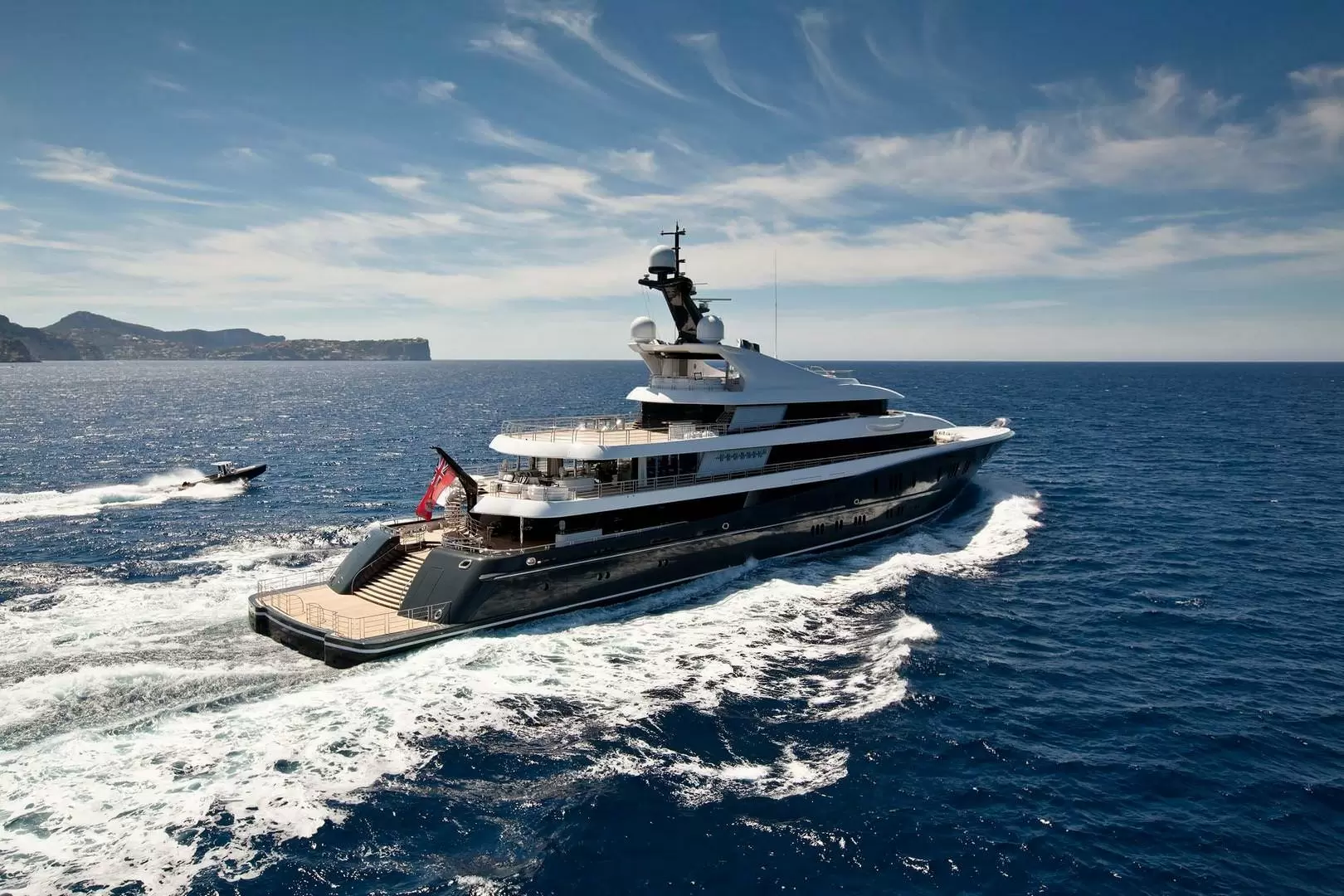 乐顺（Lurssen）Phoenix2飞桥游艇