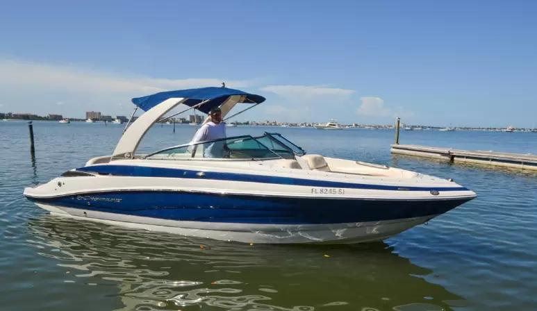 科罗娜（Crownline）SuperSports305SS快艇