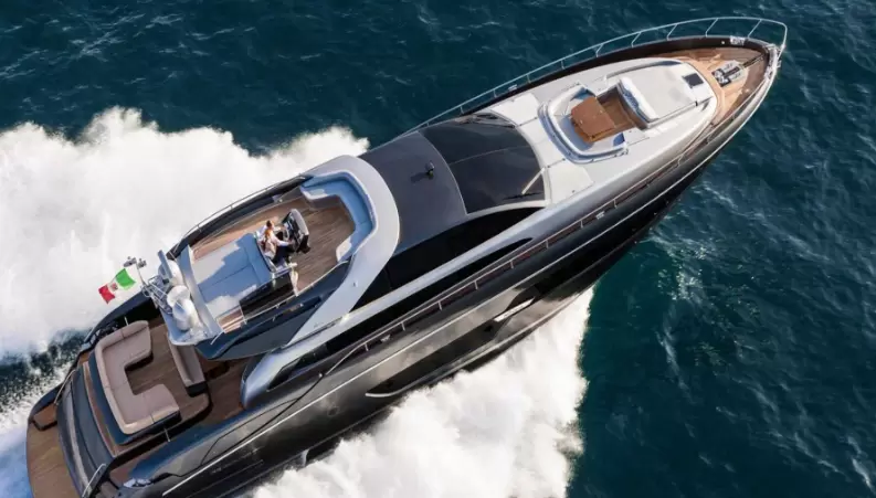 丽娃(Riva)88Domino Super飞桥游艇，附图片