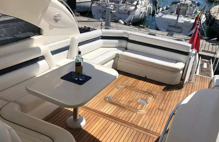 圣汐(Sunseeker)Predator56二手游艇沙龙