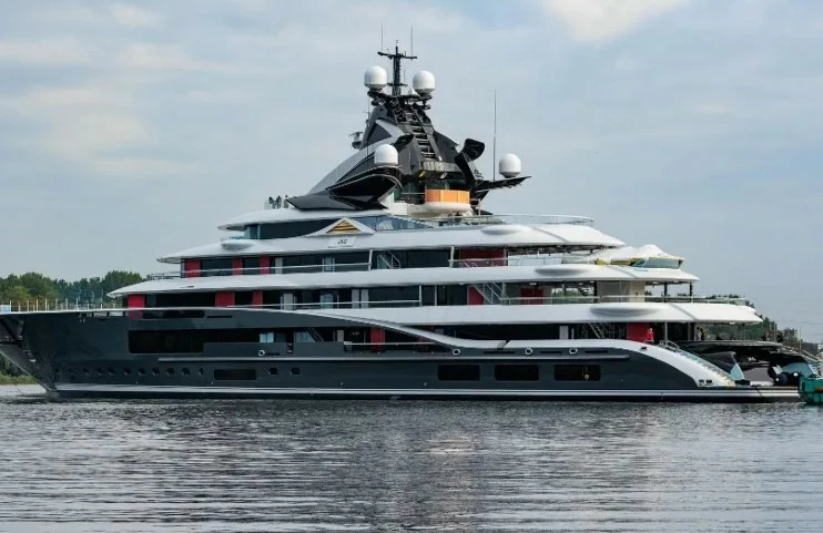 乐顺(Lurssen)Jag项目超级游艇首批图片公布