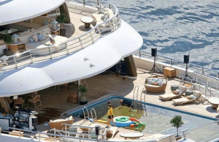 乐顺(Lurssen)Topaz超级豪华游艇价格35.7亿元
