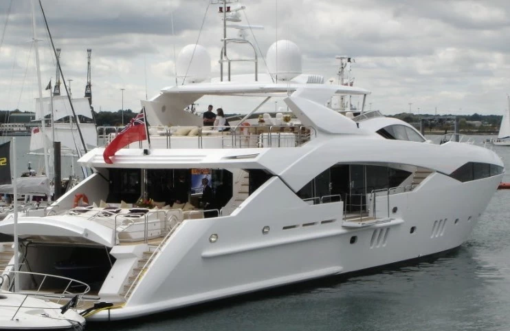 圣汐（Sunseeker）130运动豪华游艇
