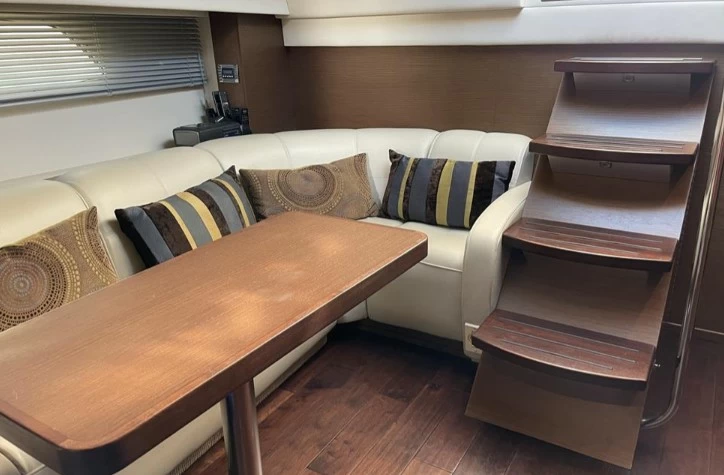 希瑞（SeaRay）470Sundancer游艇沙龙