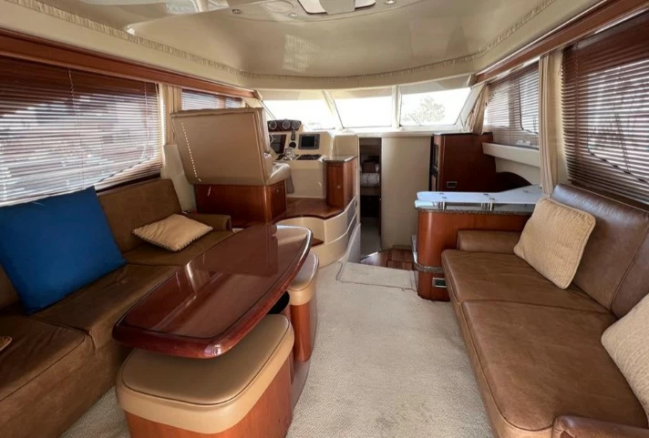 美国希瑞(SeaRay)455SedanBridge二手游艇价格25欧元