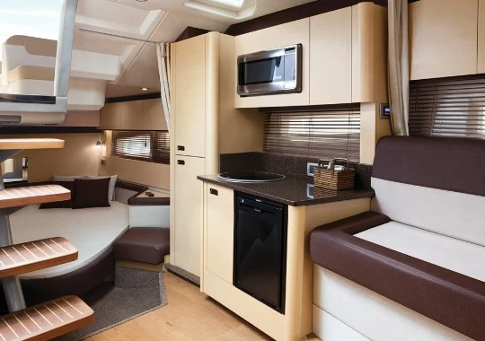 11.31米希瑞（SeaRay）370Venture私人游艇价格390万