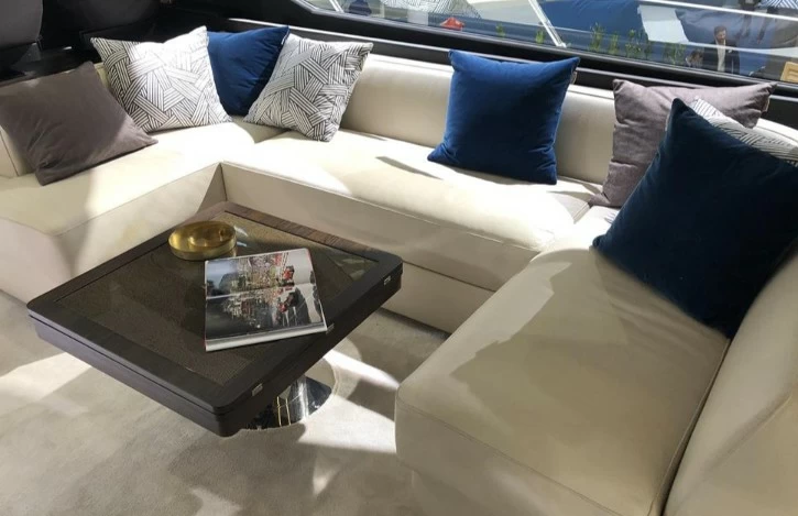 阿兹慕(Azimut)S6二手游艇价格1275000欧元