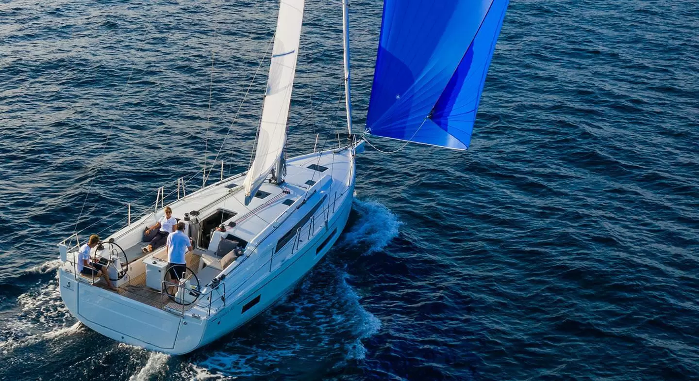 博纳多（Beneteau）遨享仕40.1帆船