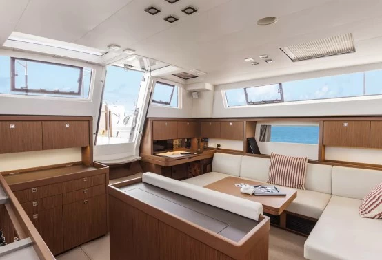 15米（50英尺）法国博纳多（Beneteau）绅士51帆船价格410万元