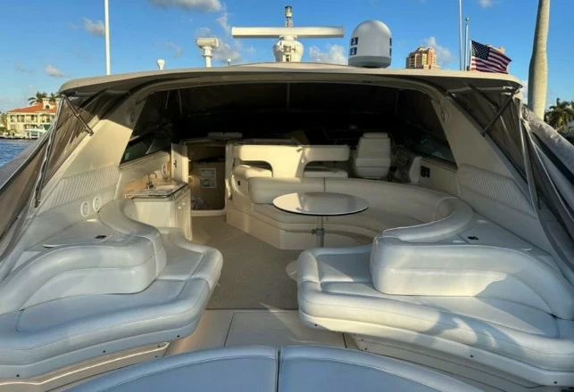 19米希瑞（SeaRay）630Sundancer二手游艇价格45万美元