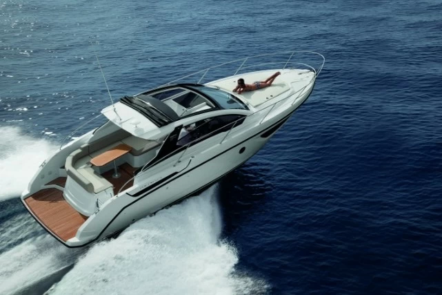 阿兹慕(Azimut)Atlantis34私人游艇