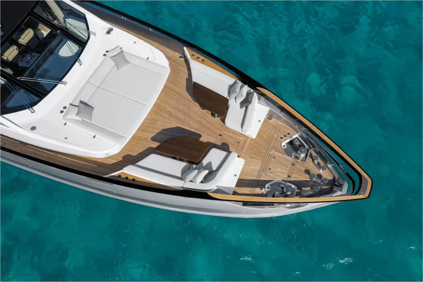 30米意大利游艇阿兹慕(Azimut)巨人S10超级游艇价格5500万元