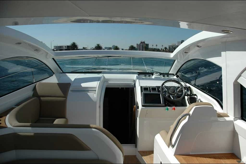 12米菲尔兰(Fairline)Targa38豪华游艇价格250万元