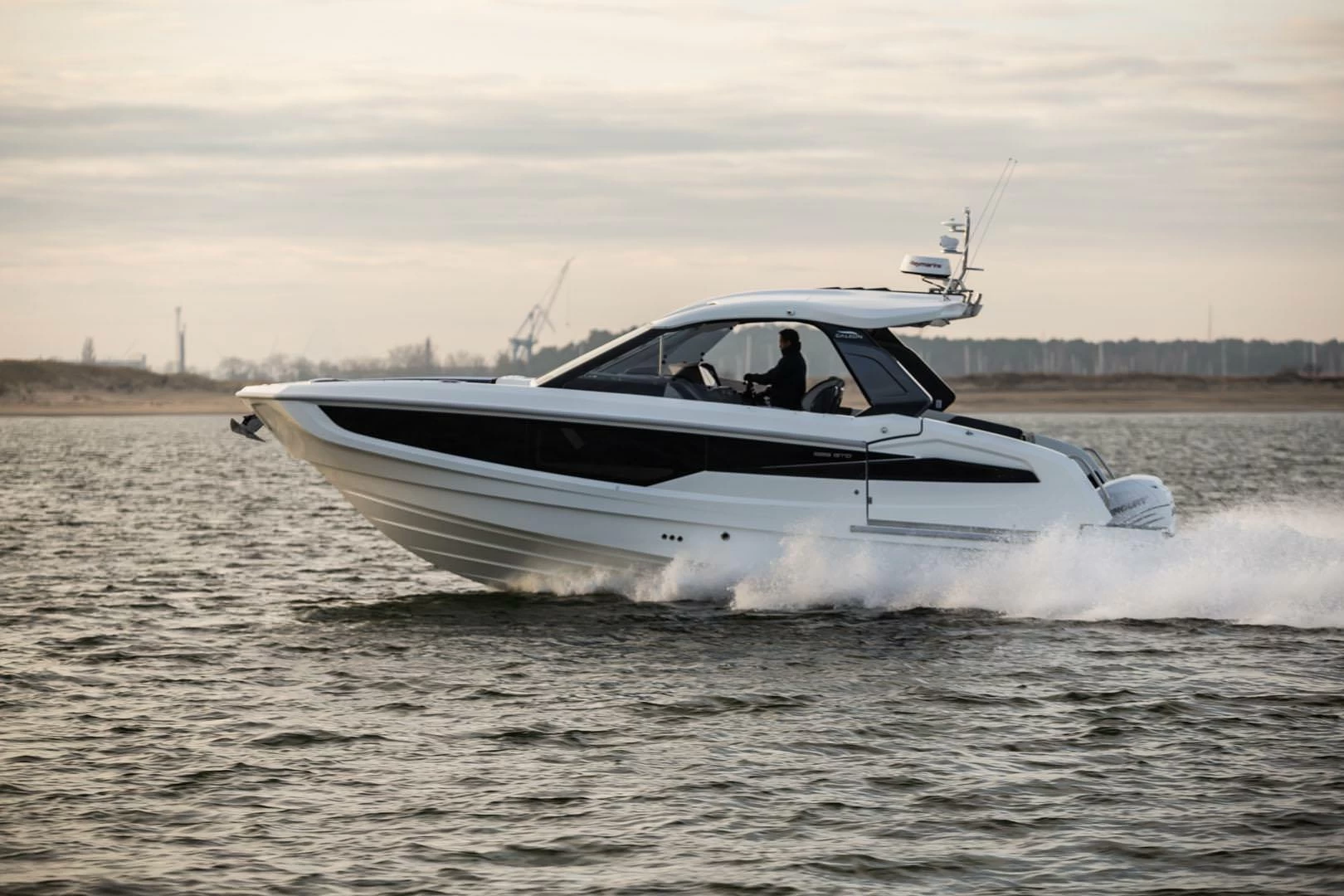 卡帝尔游艇(Galeon)——波兰游艇品牌