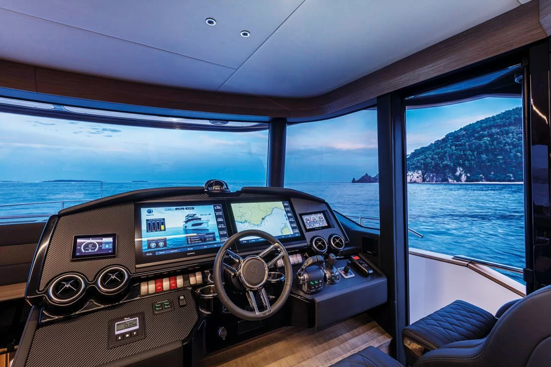17米的雅舶仕（Absolute）Navetta58豪华游艇价格1100万元起