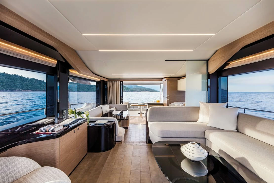 17米的雅舶仕（Absolute）Navetta58豪华游艇价格