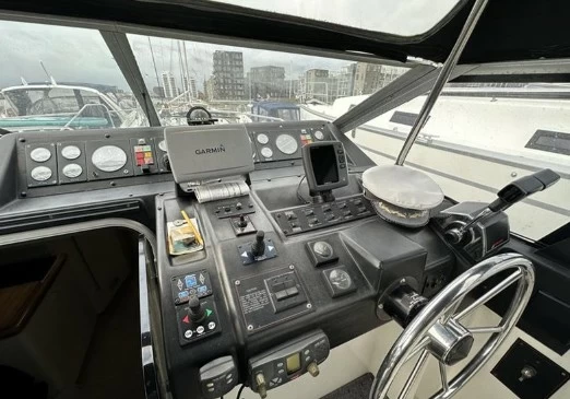 11米贝琳娜（Bayliner）3555二手游艇价格为36万元