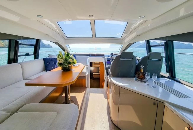 14米菲尔兰（Fairline）Targa45GT二手游艇价格