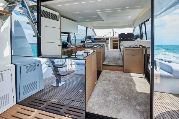 18米沛海驰(Prestige)590二手游艇
