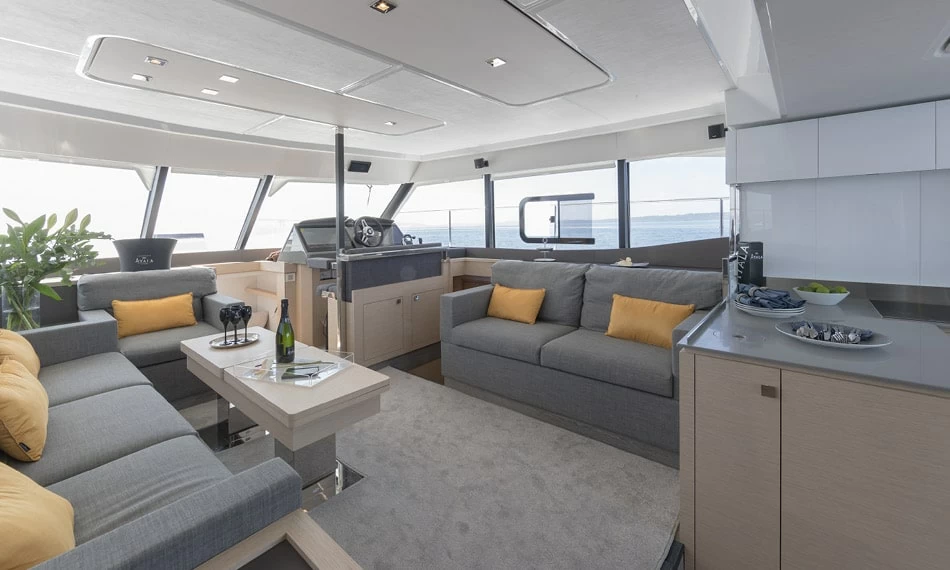 14米枫丹白露(Fountaine Pajot)MY6双体游艇沙龙