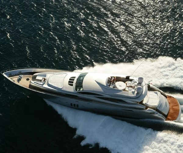 博星(Pershing)115豪华游艇