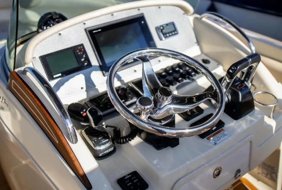 8米克里斯(Chris Craft)Catalina26快艇价格130万元