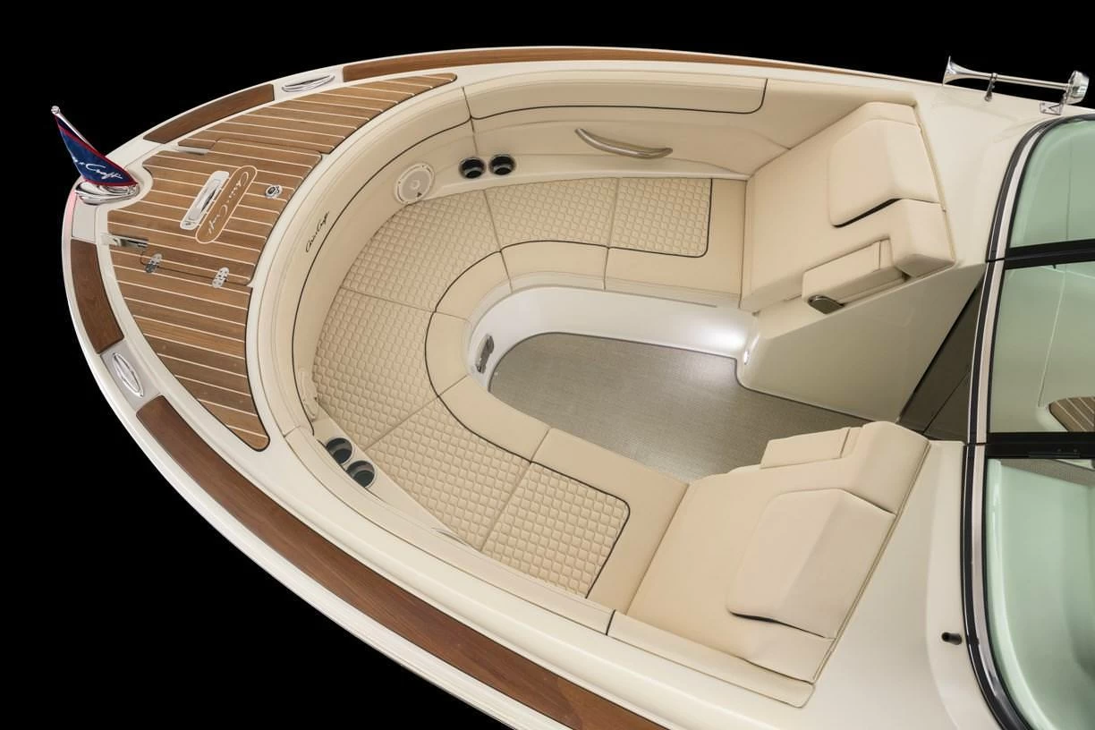 8米克里斯（Chris-Craft）Launch28GT运动快艇