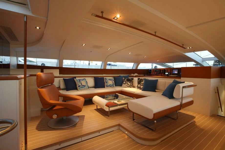 38米的佩里尼·纳威（Perini Navi）38M帆船沙龙