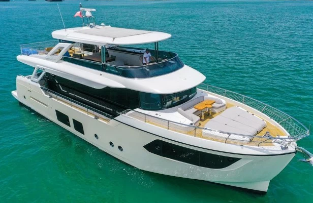 雅舶仕(Absolute)Navetta73二手游艇
