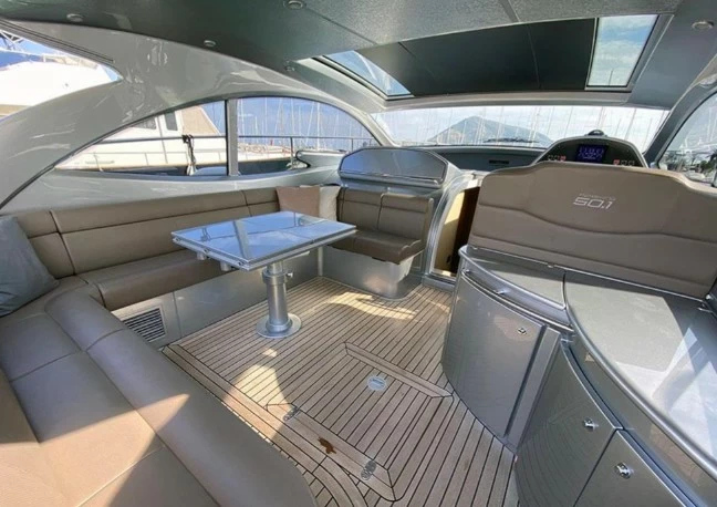 博星（Pershing）50.1运动游艇