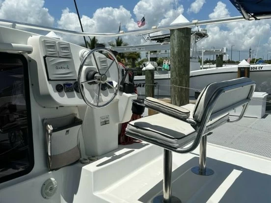 枫丹白露（Fountaine Pajot）Mahe36双体帆船中控