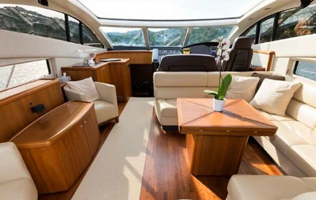 圣汐克(Sunseeker)Predator72游艇沙龙
