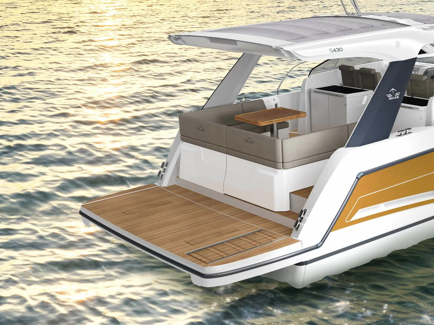 西莱(Sealine)S430开放式运动游艇船尾