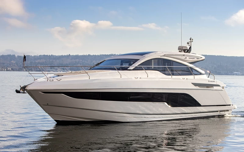 14米菲尔兰（Fairline）Targa45GT豪华运动游艇价格800万元