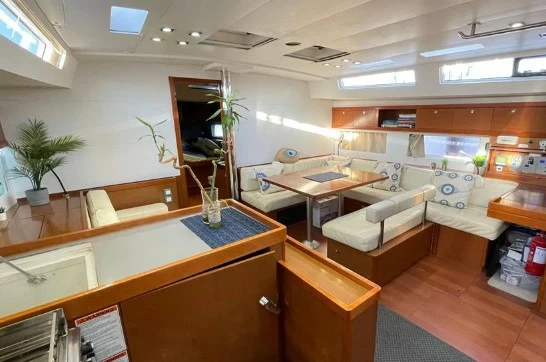 博纳多（Beneteau）遨享仕55二手帆船