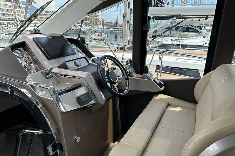 15米卡帝尔（Galeon）485HTS运动游艇价格