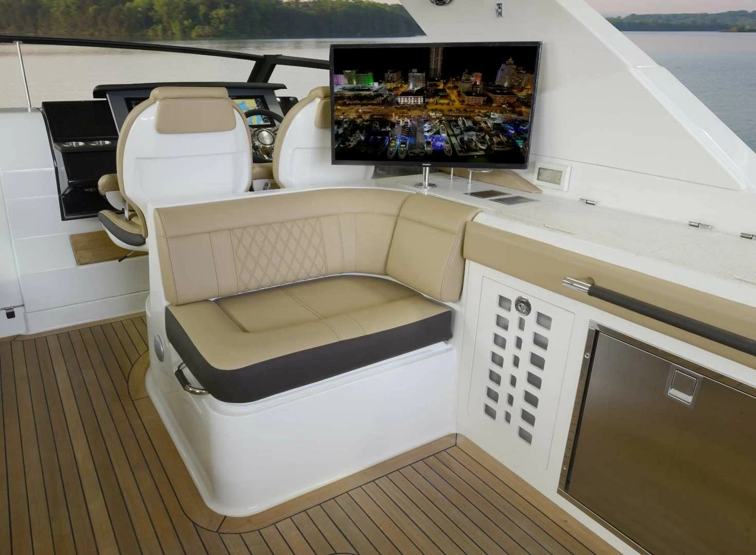 希瑞（SeaRay）SLX400运动快艇厨房