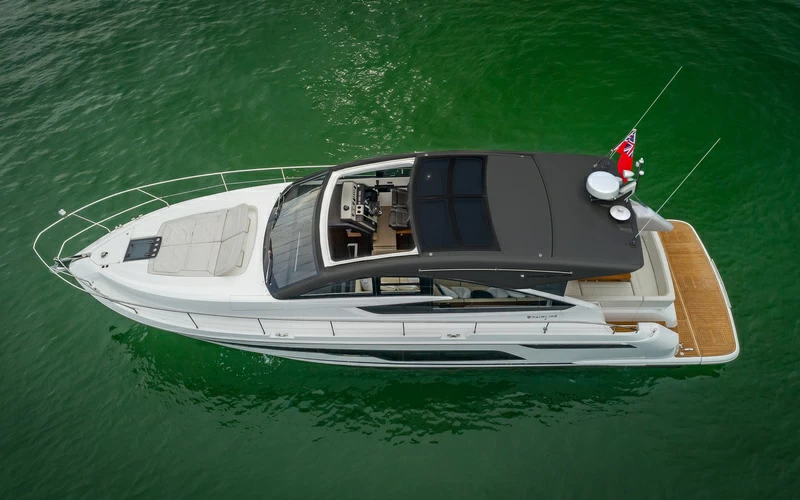 菲尔兰(Fairline)Targa50GT游艇
