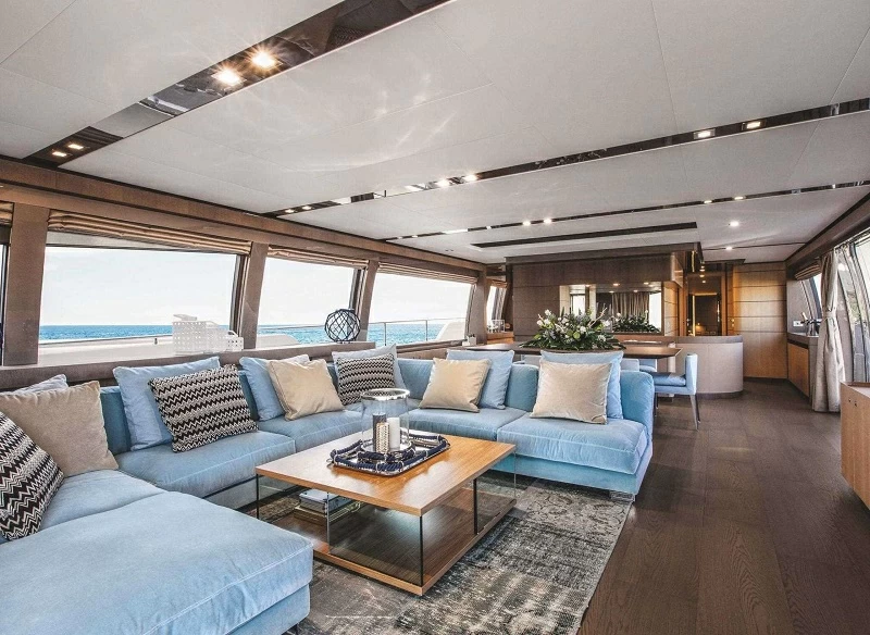 法拉帝(Ferretti)960豪华游艇沙龙