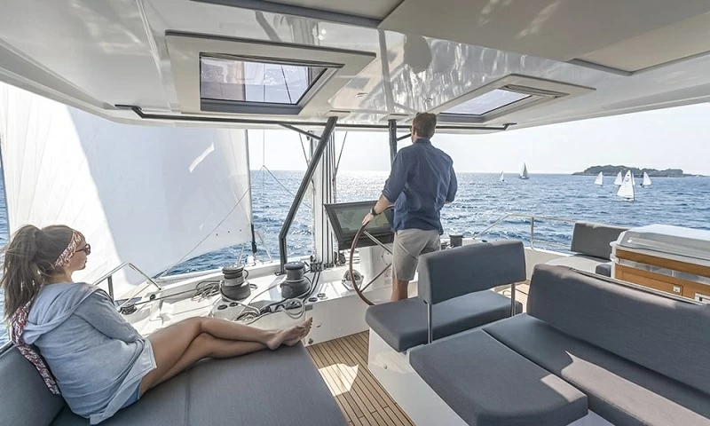 枫丹白露（Fountaine Pajot）Samana59双体帆船