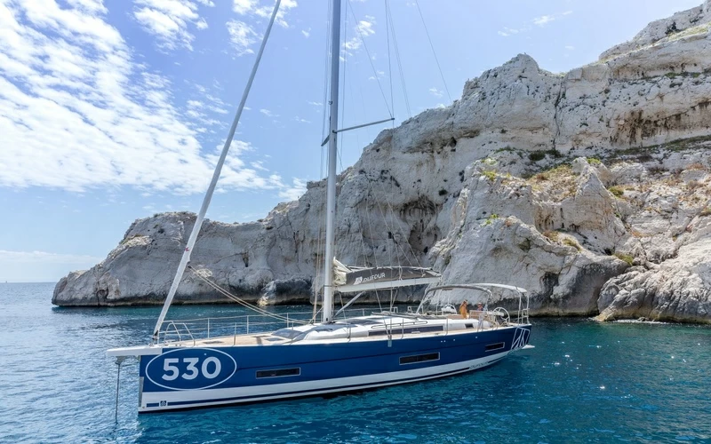16米丹枫（Dufour）530中型帆船价格600万元