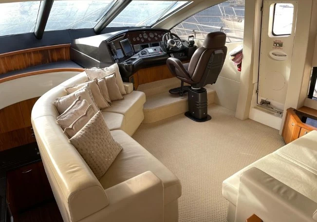圣汐克(Sunseeker)Manhattan60二手游艇中控