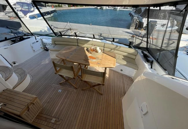 圣汐克(Sunseeker)Manhattan60二手游艇